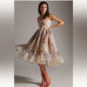 Selkie corset puff midi dress size small, excellent condition